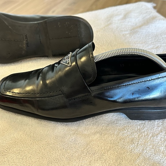 Prada Shoes.  Excellent condition main image 4